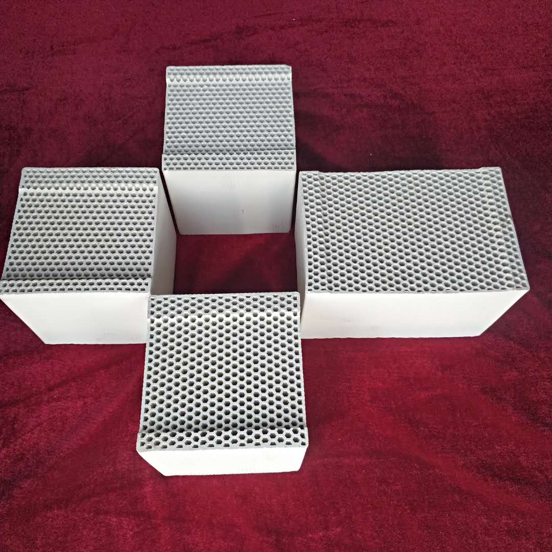 �ӟ�t��C����w